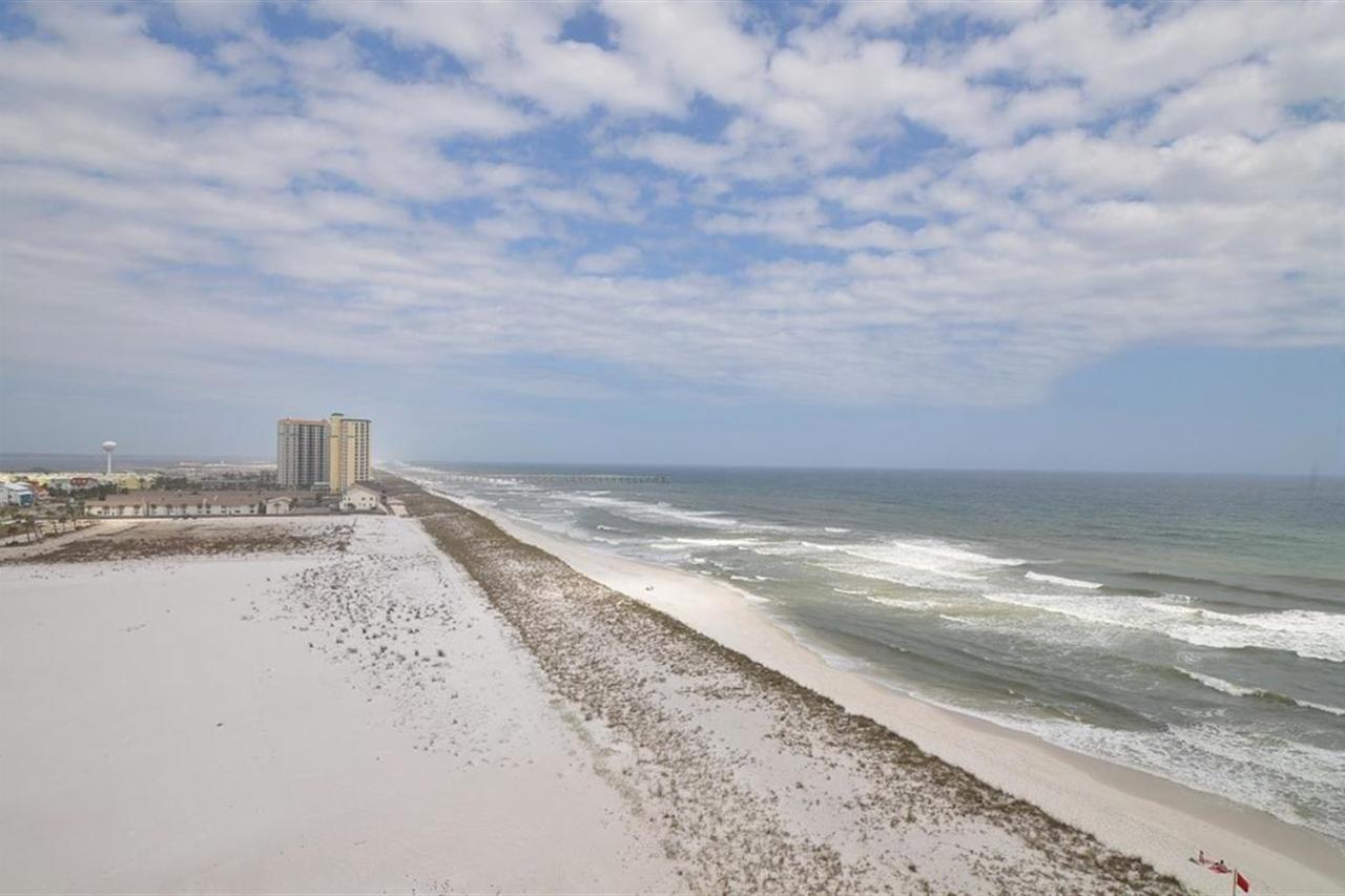Navarre Towers Condos Exterior photo