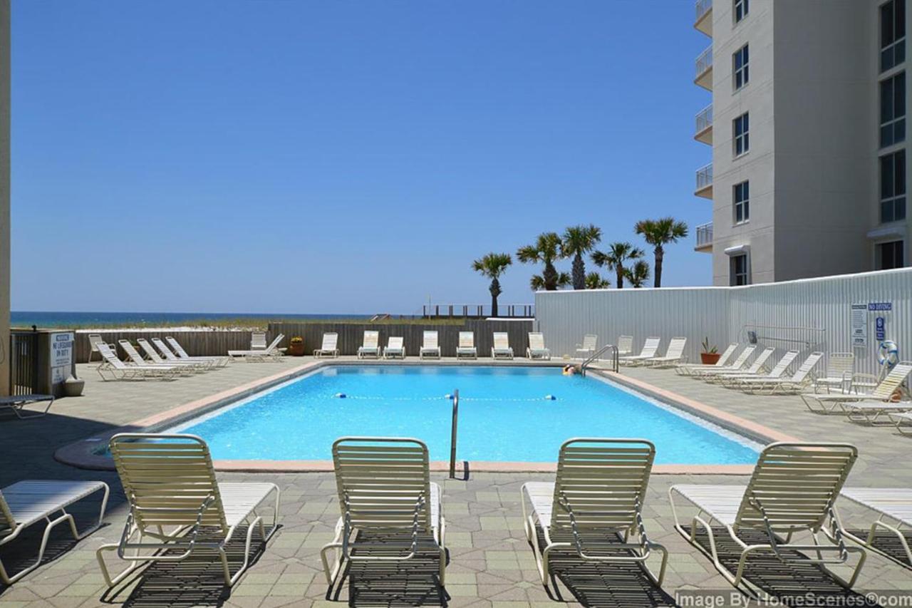 Navarre Towers Condos Exterior photo